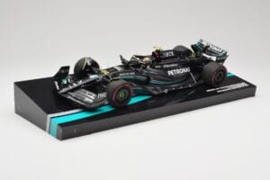 Mercedes AMG W14 E Performance Petronas #44 L. Hamilton Australian GP 2023 Minichamps 1:18 113230144 Vaik - pilt 2/7