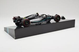 Mercedes AMG W14 E Performance Petronas #44 L. Hamilton Australian GP 2023 Minichamps 1:18 113230144 Vaik - pilt 3/7