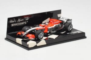 MF1 M16 Toyota #18 T. Monteiro F1 2006 Minichamps 1:43 400060018 Metall - pilt 2/5