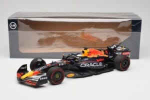 Oracle Red Bull Racing RB18 #1 M. Verstappen Winner Belgian GP 2022 Minichamps 1:18 110221401 Metall - pilt 7/7