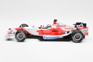 Toyota TF106 Panasonic Toyota Racing J. Trulli F1 Presentation 2006 Minichamps 1:18 AM59554H Metall - pilt 3/6