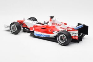 Toyota TF106 Panasonic Toyota Racing J. Trulli F1 Presentation 2006 Minichamps 1:18 AM59554H Metall - pilt 5/6