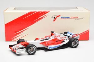 Toyota TF106 Panasonic Toyota Racing J. Trulli F1 Presentation 2006 Minichamps 1:18 AM59554H Metall - pilt 6/6