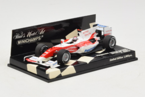 Toyota TF109 #9 J. Trulli Panasonic Toyota Racing Showcar F1 2009 Minichamps 1:43 400090079 Metall - pilt 2/5