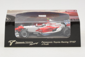 Toyota TF107 #12 J. Trulli Panasonic Toyota Racing Showcar F1 2007 Minichamps 1:43 AM60129 Metall - pilt 4/6