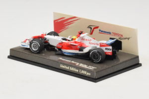 Toyota TF107 #11 R. Schumacher Panasonic Toyota Racing F1 2007 Minichamps 1:43 AM601286 Metall - pilt 3/5