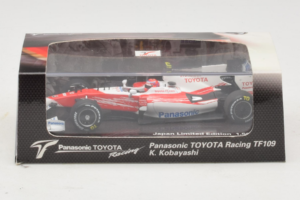 Panasonic Toyota Racing TF109 K. Kobayashi F1 2009 Minichamps 1:43 413090210 Metall - pilt 5/5