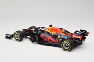 Red Bull Racing Honda RB16B #33 M. Verstappen Mexican GP Winner 2021 Minichamps 1:18 110211933 Vaik - pilt 5/6