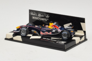Red Bull Racing RB1 V. Liuzzi Test Driver F1 2005 Minichamps 1:43 400050115 Metall - pilt 3/5