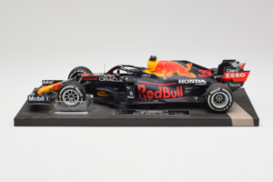 Red Bull Racing RB16B #33 M. Verstappen Monaco GP Winner 2021 Minichamps 1:18 113210533-R1 Vaik