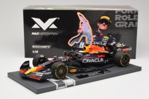 Oracle Red Bull Racing RB18 #33 M. Verstappen Belgian GP 2022 Minichamps 1:18 113221401 Vaik - pilt 7/7