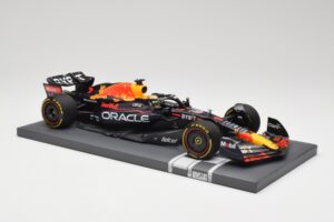 Oracle Red Bull Racing RB18 #33 M. Verstappen Mexican GP 2022 Minichamps 1:18 113222001 Vaik - pilt 4/7