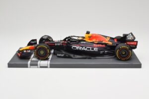 Oracle Red Bull Racing RB18 #33 M. Verstappen Mexican GP 2022 Minichamps 1:18 113222001 Vaik