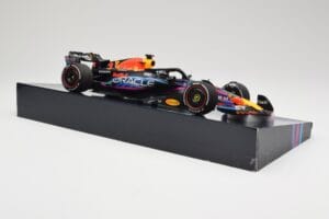 Oracle Red Bull Racing RB19 #33 M. Verstappen Miami GP 2023 Case Edition Minichamps 1:18 113233501 Vaik - pilt 4/7