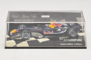 Red Bull Racing RB2 R. Doornbos Test Driver F1 2006 Minichamps 1:43 400060037 Metall - pilt 5/5