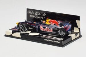 Red Bull Racing Renault RB5 #14 M. Webber Race Car 2009 Minichamps 1:43 400090114 Metall - pilt 3/5
