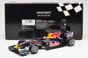 Red Bull Racing Renault RB5 #5 S. Vettel Showcar 2010 Minichamps 1:18 153100175 Metall - pilt 6/6