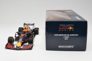 Red Bull RB15 #10 P. Gasly F1 2019 Minichamps 1:18 110190010 Metall - pilt 7/7
