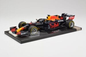 Red Bull RB16B #33 M. Verstappen France GP Winner 2021 Minichamps 1:18 113210833 Metall - pilt 2/7