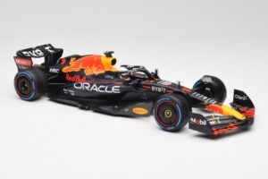 Red Bull RB18 #1 M. Verstappen Monaco GP 3rd Wet 2022 Minichamps 1:18 110220701 Metall - pilt 4/7