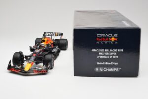 Red Bull RB18 #1 M. Verstappen Monaco GP 3rd Wet 2022 Minichamps 1:18 110220701 Metall - pilt 7/7