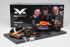 Red Bull RB18 Oracle #1 M. Verstappen US GP 2022 Winner Minichamps 1:18 113221901 Vaik - pilt 7/7