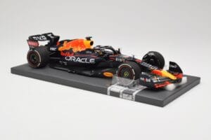 Red Bull RB18 #1 M. Verstappen Miami GP 2022 Winner Minichamps 1:18 113220301 Vaik - pilt 4/7