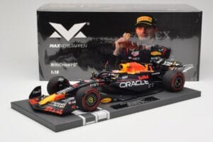 Red Bull RB19 Oracle #1 M. Verstappen Australian GP 2023 Winner Minichamps 1:18 113230301 Vaik - pilt 7/7
