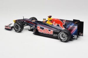Red Bull RB3 #2 M. Webber F1 2007 Minichamps 1:18 110110272 Metall - pilt 5/6