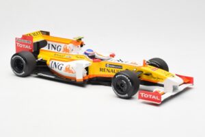 Renault F1 Team R29 #10 R. Grosjean F1 2009 Minichamps 1:18 150090108 Metall - pilt 4/6
