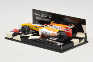 Renault R29 #8 N. Piquet Jr. F1 2009 Minichamps 1:43 400090008 Metall - pilt 3/5