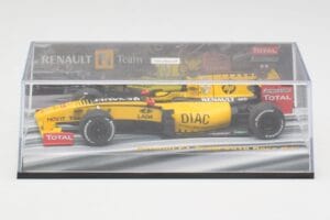 Renault R30 #10 R. Kubica F1 Showcar 2010 Minichamps 1:43 7711426978 Metall - pilt 4/5