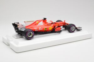 Scuderia Ferrari SF70H #5 S. Vettel Winner Australian GP 2017 BBR 1:18 BBR181705 Metall - pilt 2/7