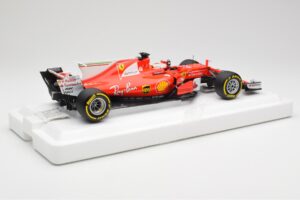 Scuderia Ferrari SF70H #5 S. Vettel Winner Australian GP 2017 End of Race BBR 1:18 BBR181705-E Metall - pilt 2/7