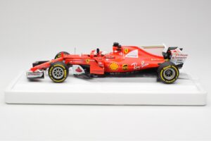 Scuderia Ferrari SF70H #5 S. Vettel Winner Australian GP 2017 End of Race BBR 1:18 BBR181705-E Metall - pilt 3/7