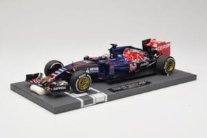 Scuderia Toro Rosso STR10 Renault #33 M. Verstappen Australian GP 2015 Minichamps 1:18 117150033 Vaik - pilt 2/7