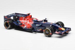 Scuderia Toro Rosso STR3 #11 S. Bourdais F1 2008 Minichamps 1:18 150080014 Metall - pilt 4/6