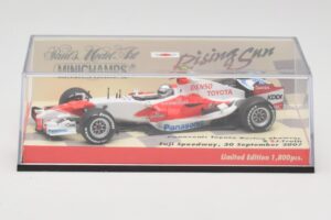 Toyota TF107 #12 J. Trulli Showcar 2007 Minichamps 1:43 403070082 Metall - pilt 5/5