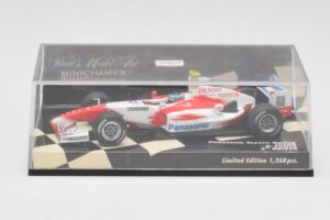 Toyota TF104 Panasonic Racing #0 R. Zonta 3rd Driver 2004 Minichamps 1:43 400040038 Metall - pilt 5/5