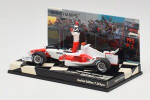 Toyota TF105 #16 J. Trulli Malaysia GP Podium 2005 Minichamps 1:43 400050116 Metall - pilt 3/4