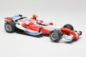 Toyota TF107 #12 J. Trulli F1 Launch Livery 2007 Minichamps 1:18 AM601321 Metall - pilt 4/6