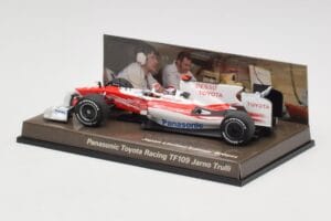 Toyota TF109 Panasonic Toyota Racing #9 J. Trulli F1 2009 Minichamps 1:43 AM62130 Metall - pilt 3/5