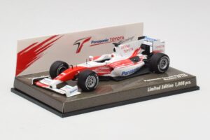 Toyota TF109 Panasonic Toyota Racing #9 J. Trulli F1 2009 Minichamps 1:43 AM621323 Metall - pilt 2/5