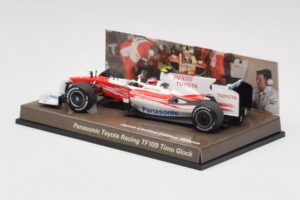 Toyota TF109 Panasonic Toyota Racing #10 T. Glock F1 2009 Minichamps 1:43 AM62131 Metall - pilt 3/5