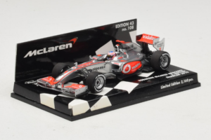 Vodafone McLaren Mercedes MP4-25 J. Button F1 Showcar 2010 Minichamps 1:43 530104371 Metall - pilt 2/5