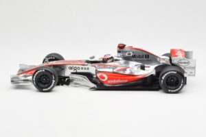 McLaren MP4-22 Mercedes #1 F. Alonso Presentation Valencia 2007 Minichamps 1:18 538071871 Metall - pilt 3/6