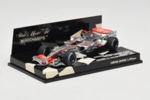 Dallara F303 N. Piquet British F3 Championship 2003 Minichamps 1:43 400030333 Metall - pilt 2/5