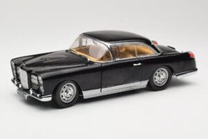 Facel Vega HK500 Must Sun Star 1:18 3751 Metall
