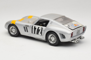 Ferrari 250 GTO #172 Tour de France 1964 Bburago 1:18 7011 Metall - pilt 7/8