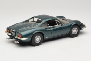Ferrari 246 GT Dino Roheline Anson 1:18 30359 Metall - pilt 3/8